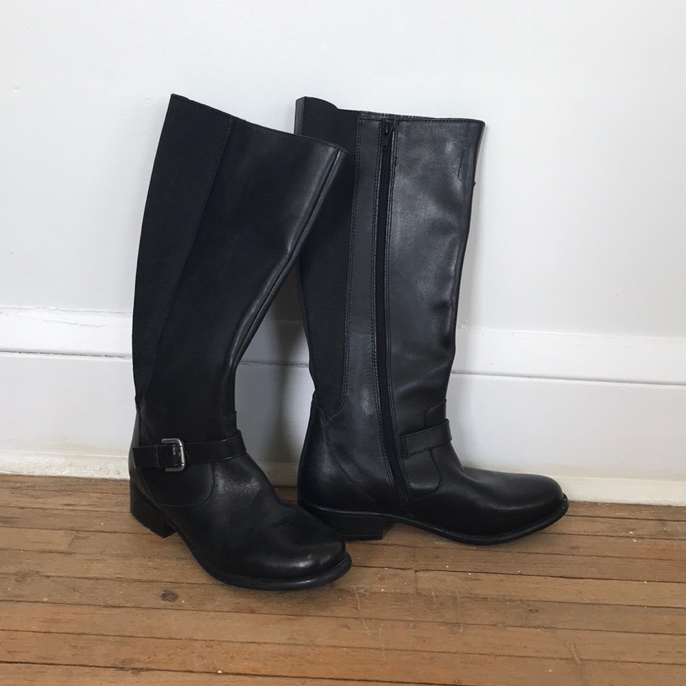 Sz 8 Black Clark’s boots